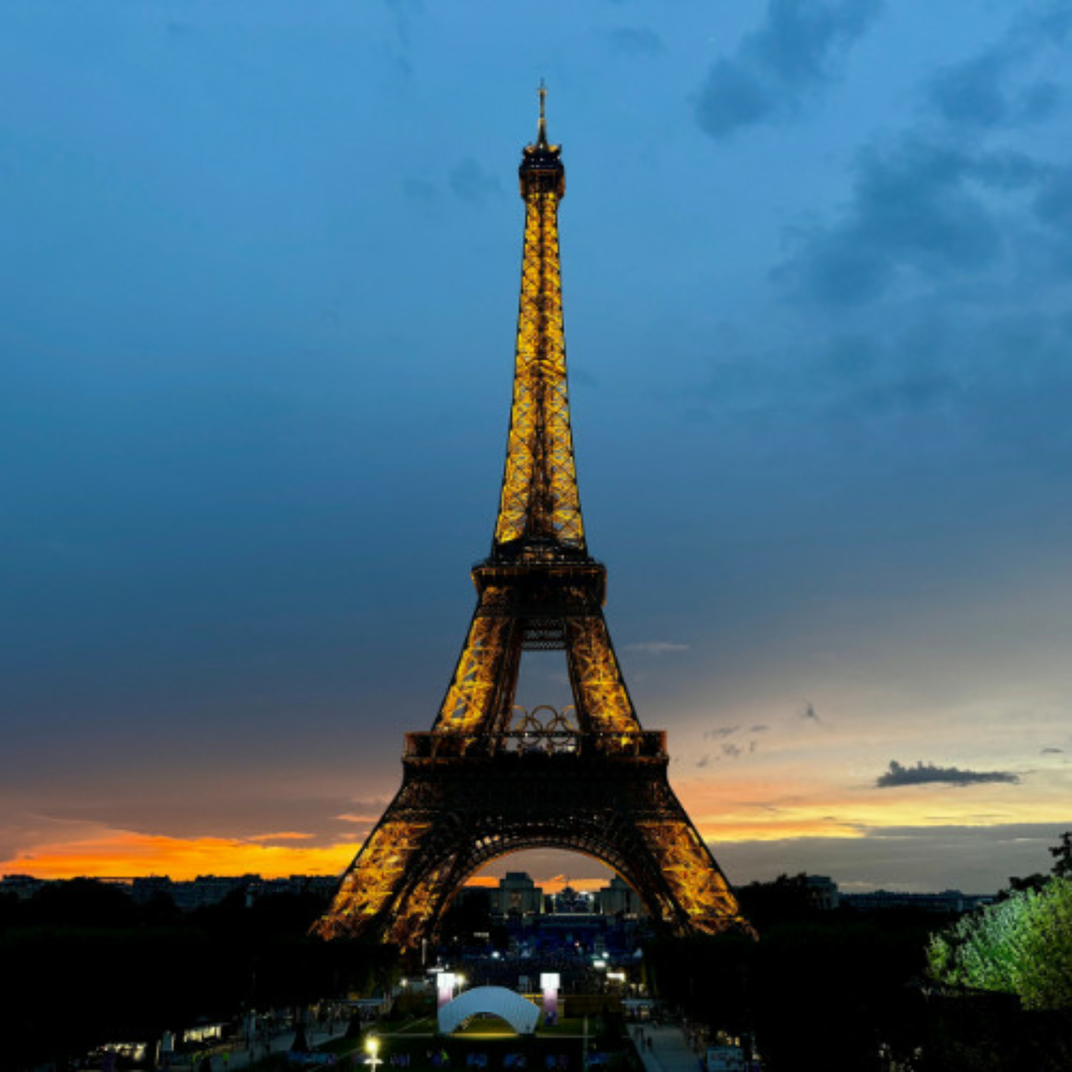 tour eiffel carré
